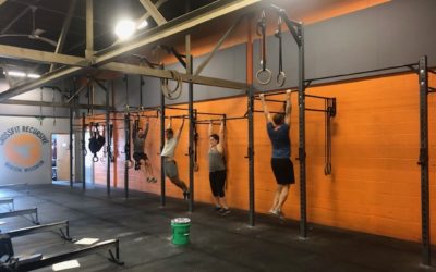 Pull Ups: Kipping vs. Strict